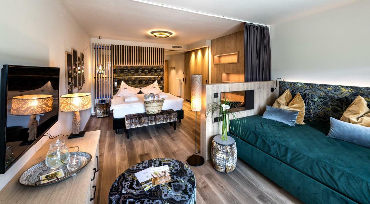 Gartenhotel Moser Appiano Sulla Strada Del Vino Dış mekan fotoğraf